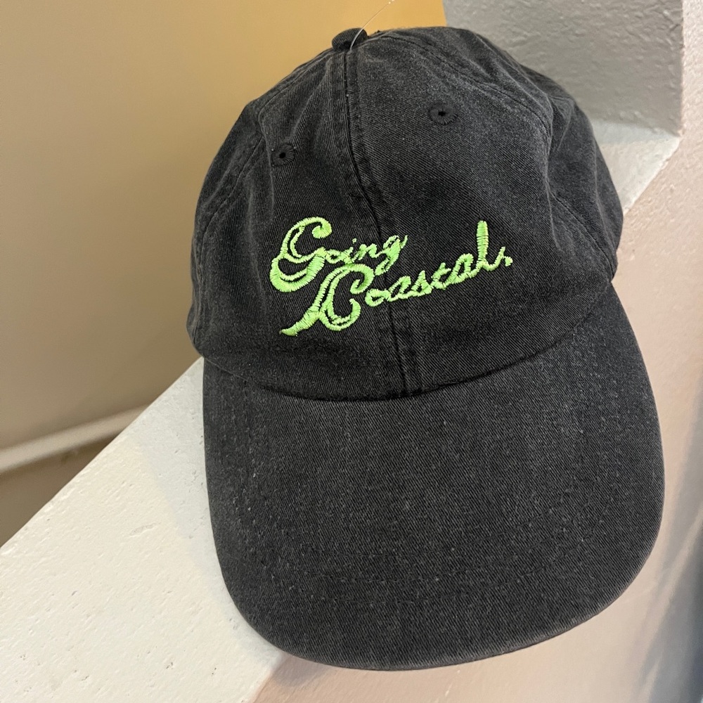 Adams Cool Crown Men’s Hat. New with Tags. “Going Coastals”. Gray. One Size.